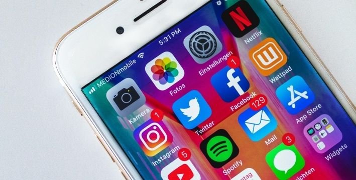 ¿Cómo saber si alguien de tu entorno es adicto a las Redes Sociales? Como saber si alguien de tu entorno es adicto a las Redes Sociales